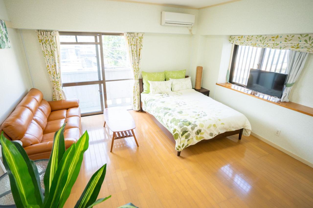Appartement スマイルハイツ à Naha Extérieur photo