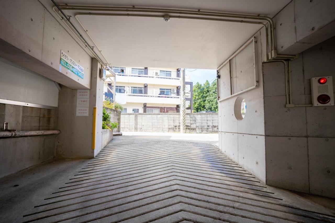 Appartement スマイルハイツ à Naha Extérieur photo